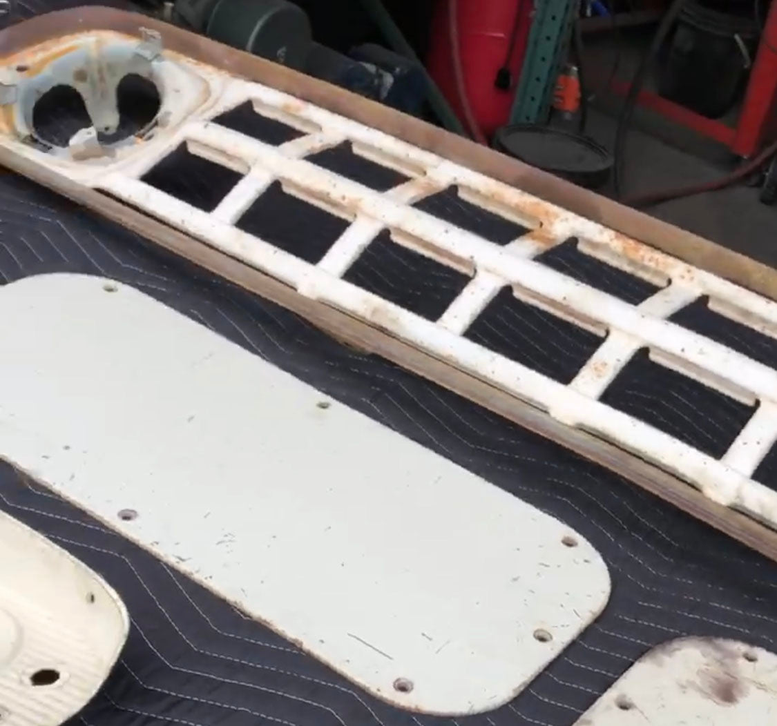 Powder coating 1964 Ford F100 truck grill in Prismatic RAL 1013